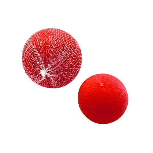 Pelota roja de goma dura